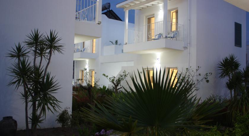 Via Farilya Hotel Гюндоган Экстерьер фото